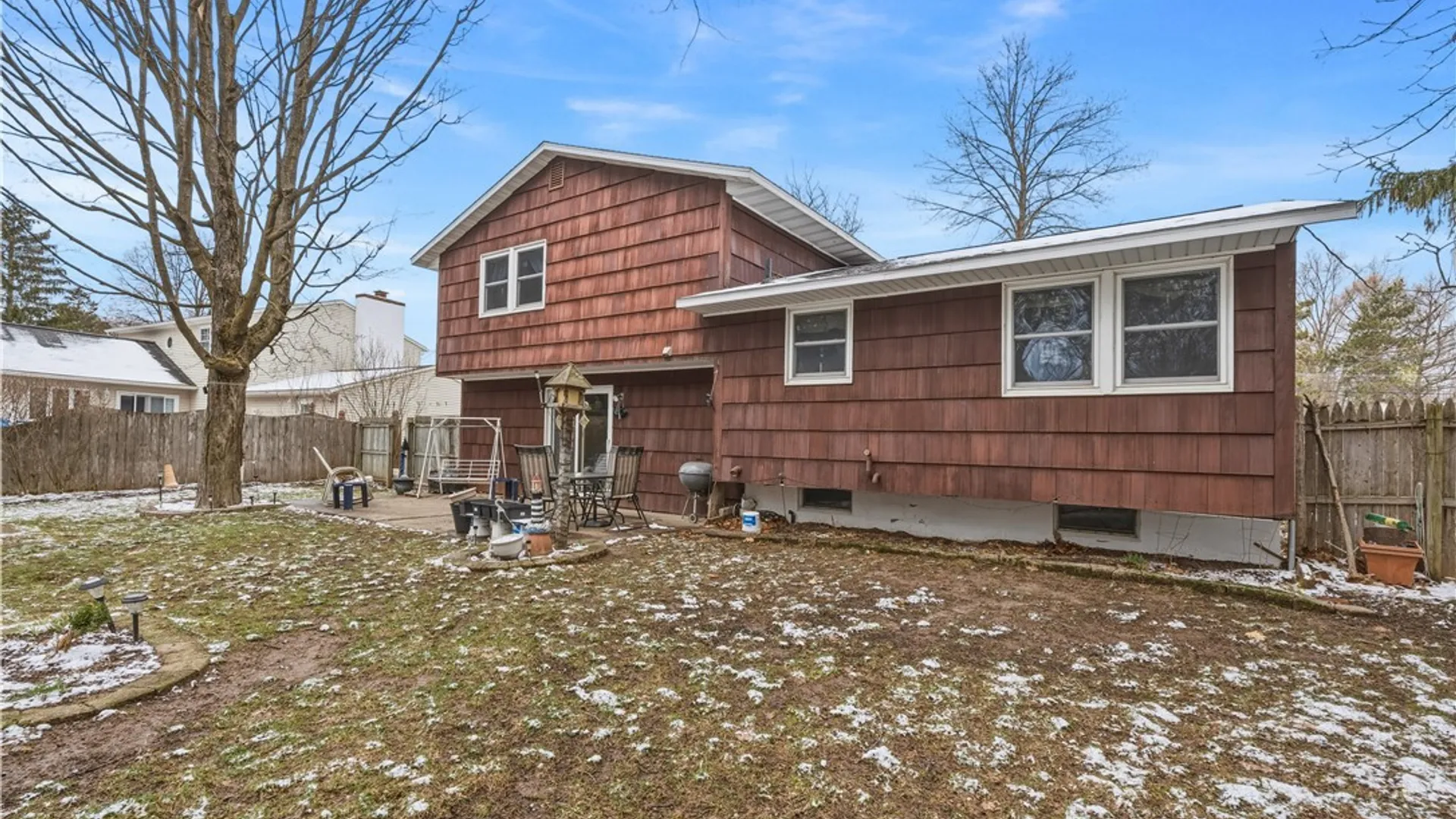 Property at 112 Merriwether Drive, Camillus, NY 13219 41