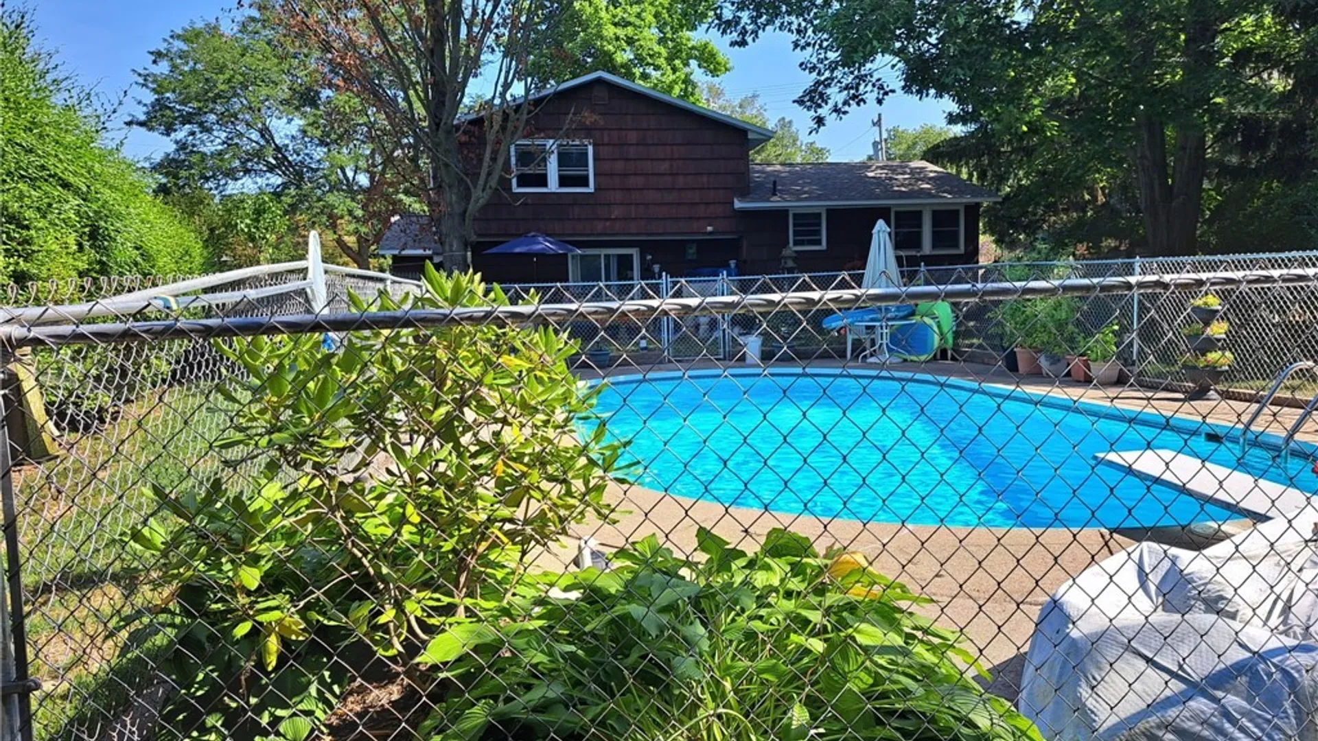 Property at 112 Merriwether Drive, Camillus, NY 13219 42