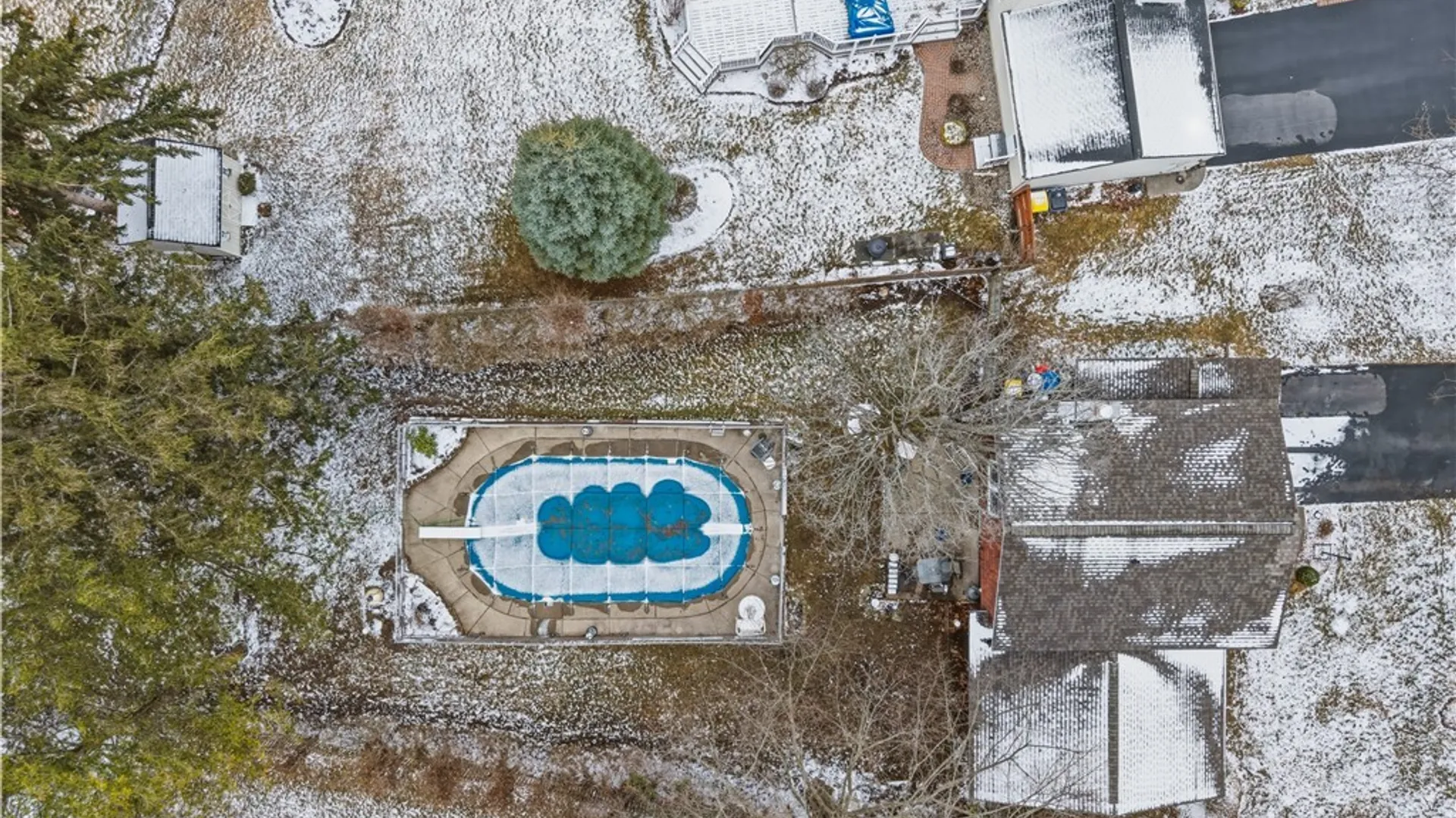 Property at 112 Merriwether Drive, Camillus, NY 13219 47