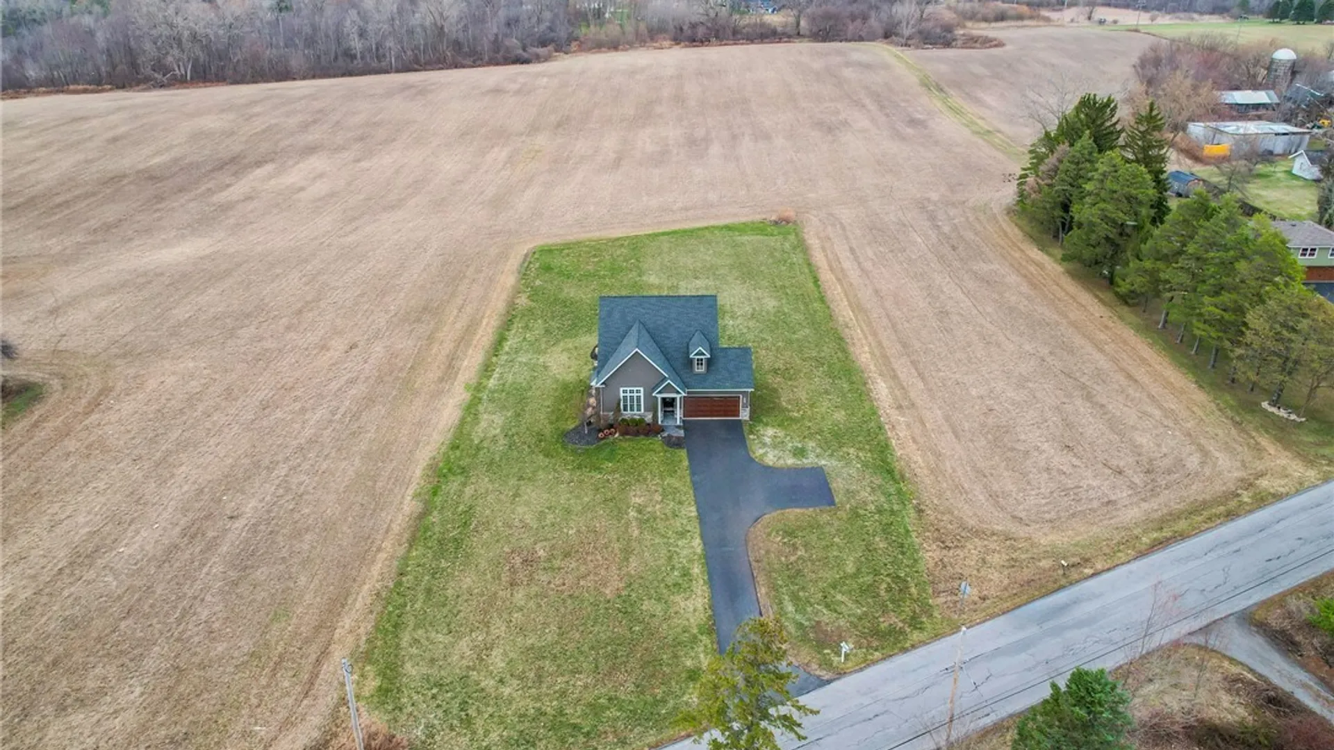 Property at 2181 Woodard Road, Elma, NY 14059 4