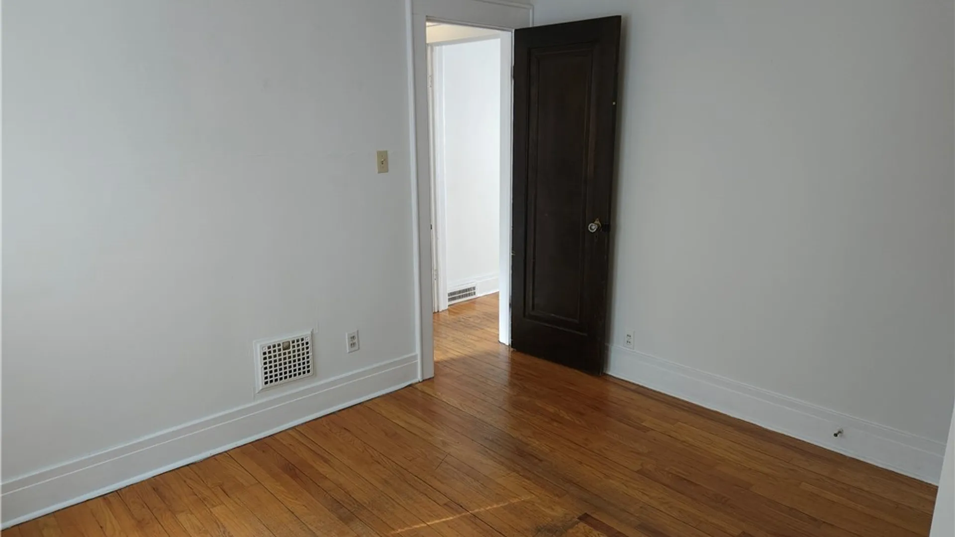 Property at 1215 Oak Street, Syracuse, NY 13203 23