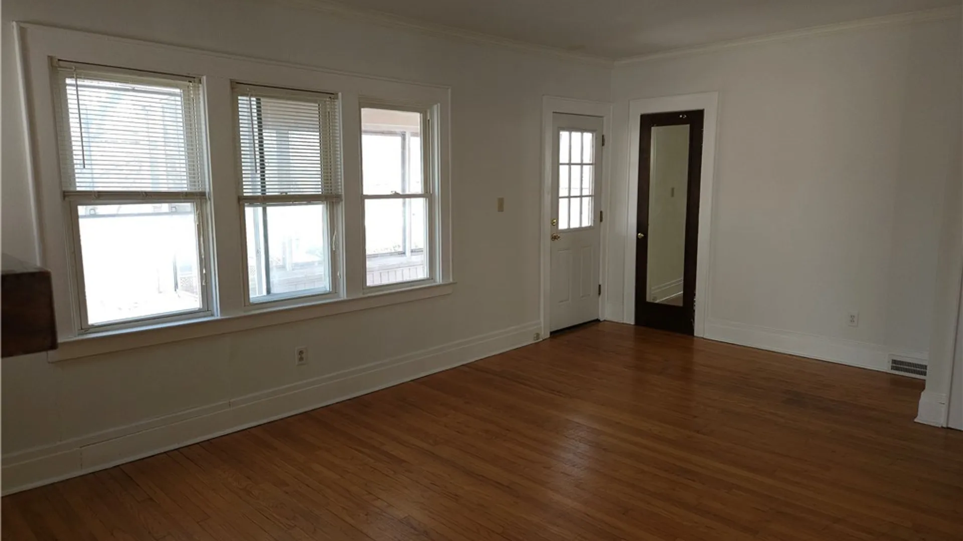 Property at 1215 Oak Street, Syracuse, NY 13203 5