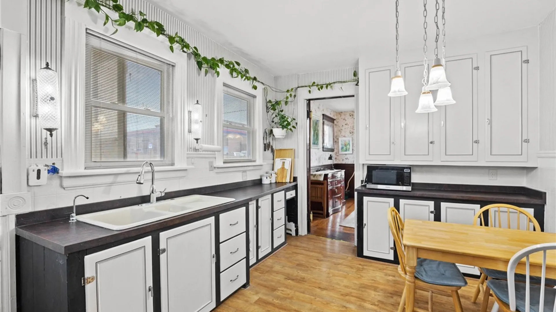 Property at 21 Kenilworth Terrace, Rochester, NY 14605 16