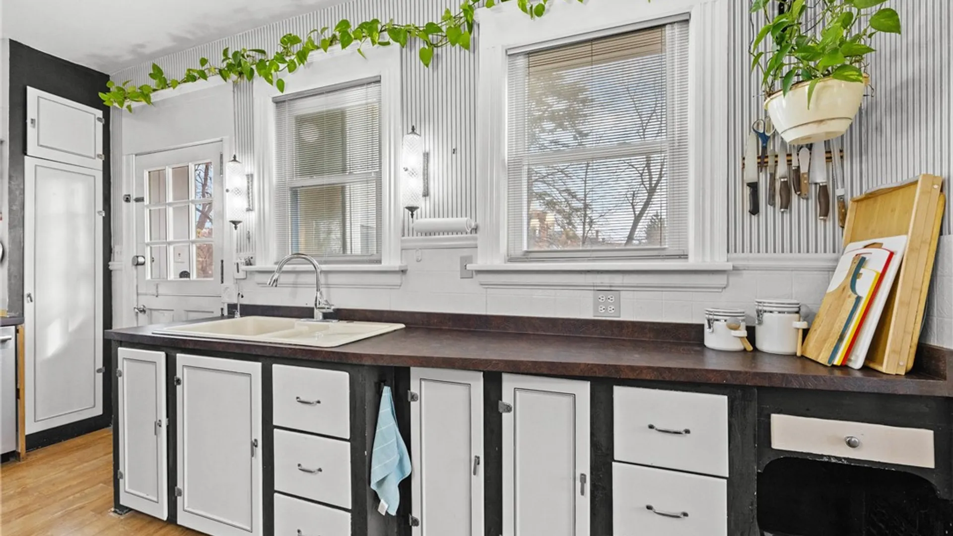 Property at 21 Kenilworth Terrace, Rochester, NY 14605 18