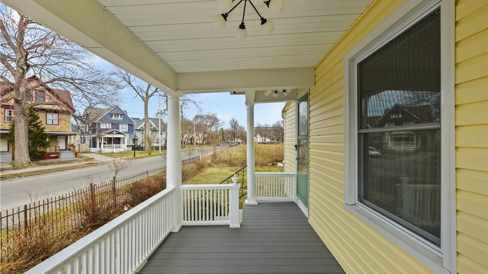 Property at 21 Kenilworth Terrace, Rochester, NY 14605 6