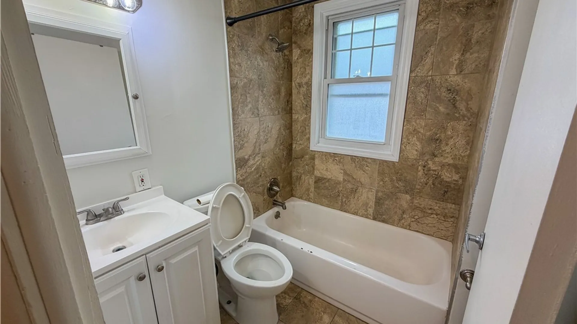 Property at 221 Evergreen Pl, Cheektowaga, NY 14225 18
