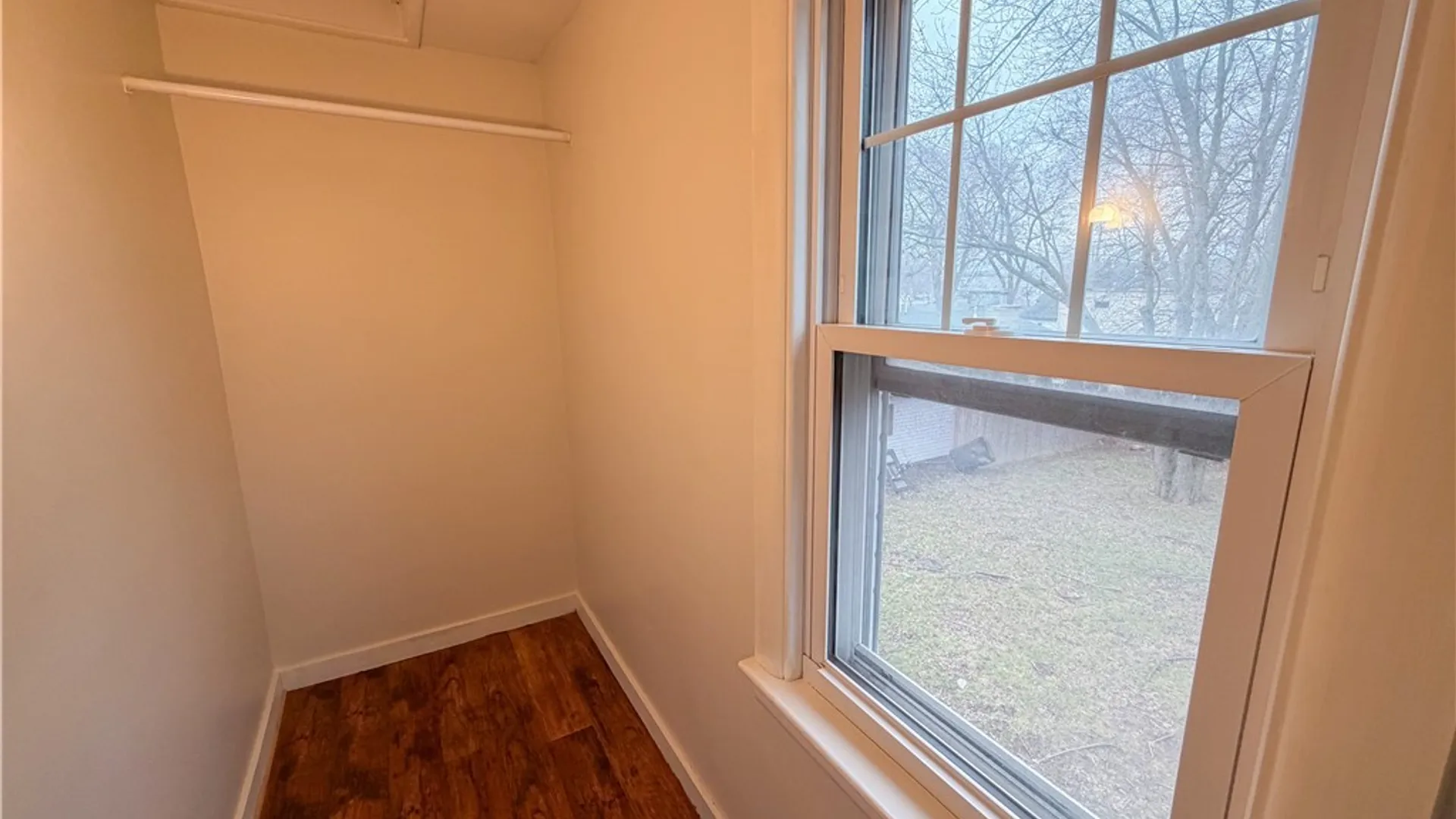 Property at 221 Evergreen Pl, Cheektowaga, NY 14225 19