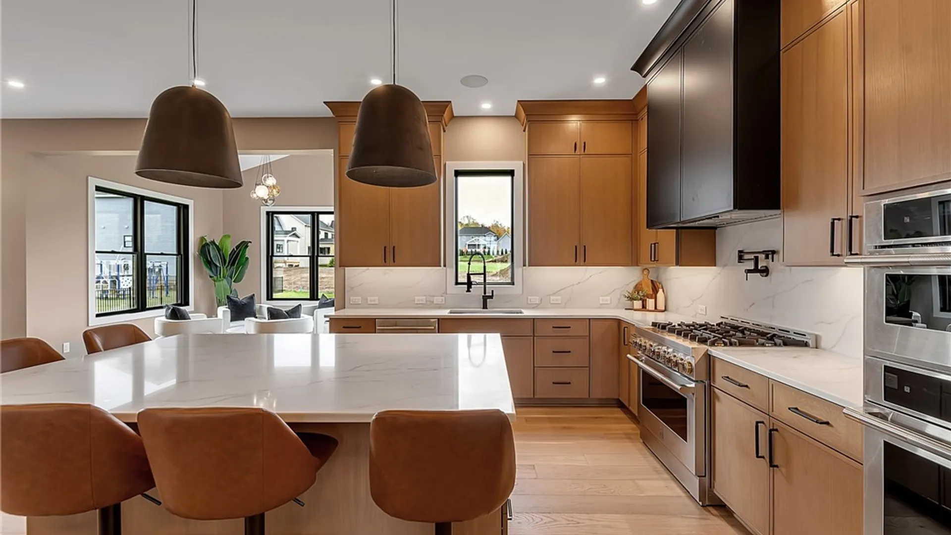 Property at 9797 Longleaf, Clarence, NY 14031 10