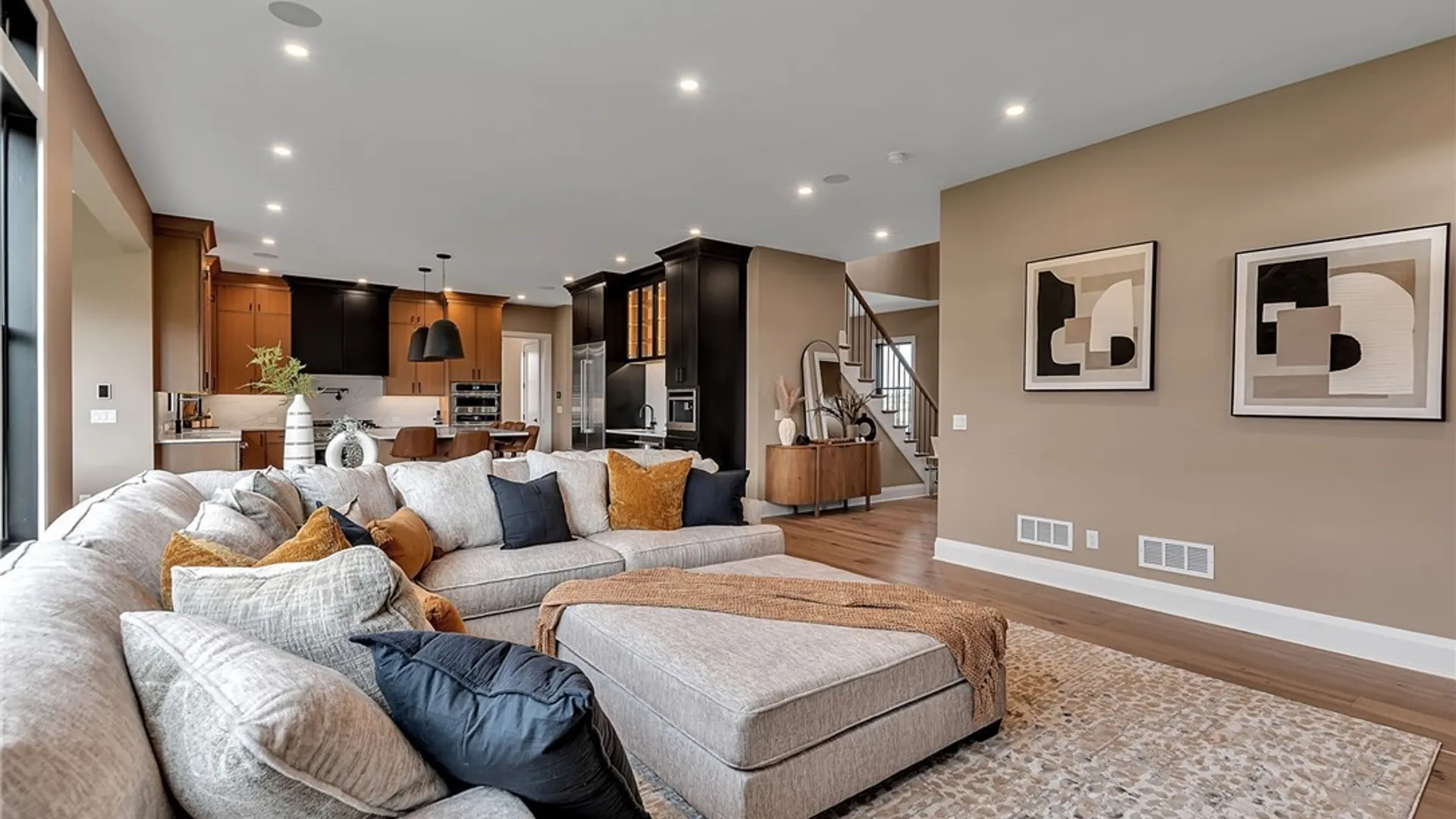 Property at 9797 Longleaf, Clarence, NY 14031 18