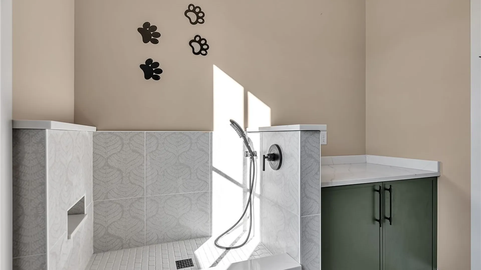 Property at 9797 Longleaf, Clarence, NY 14031 25