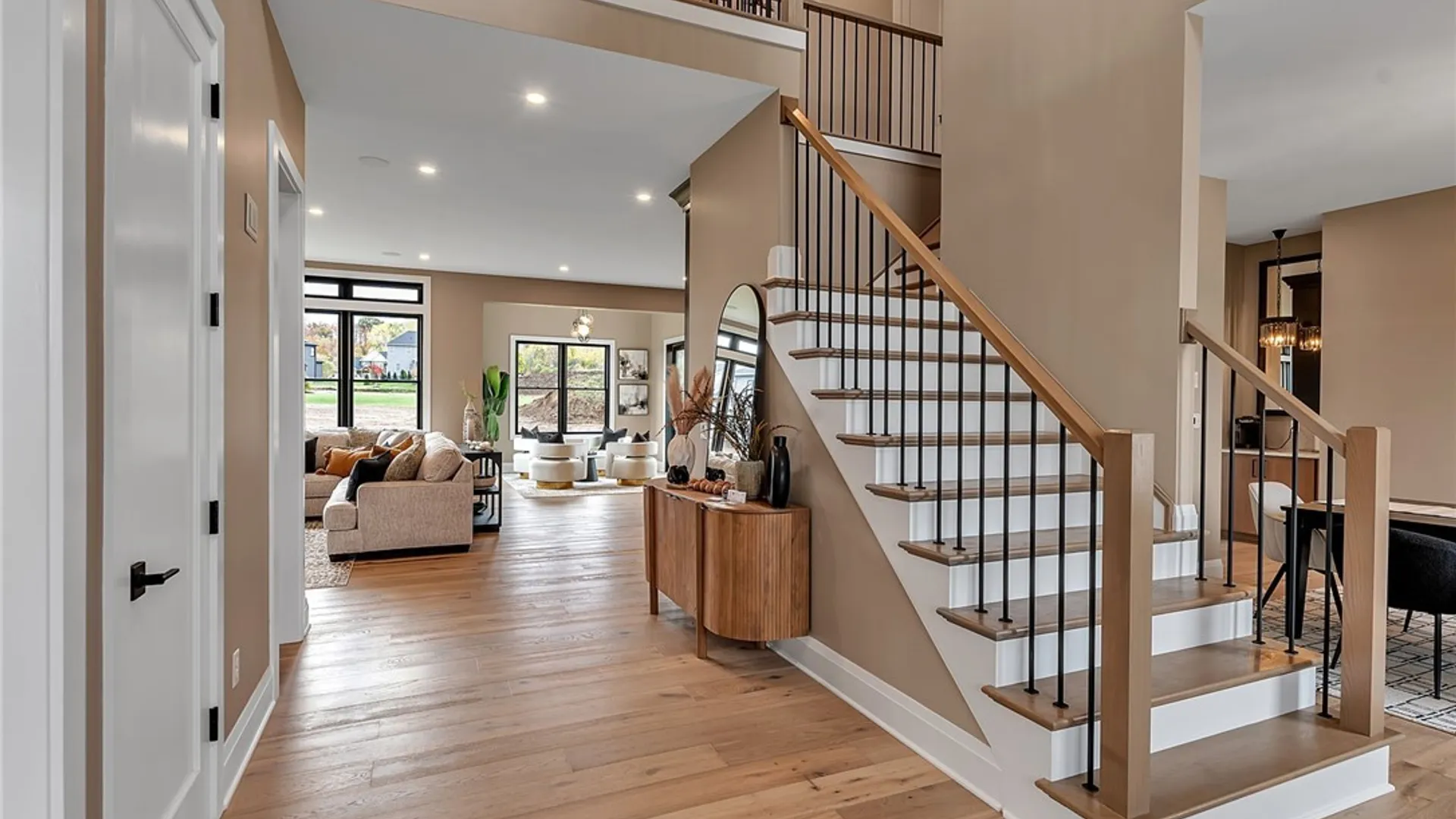 Property at 9797 Longleaf, Clarence, NY 14031 3