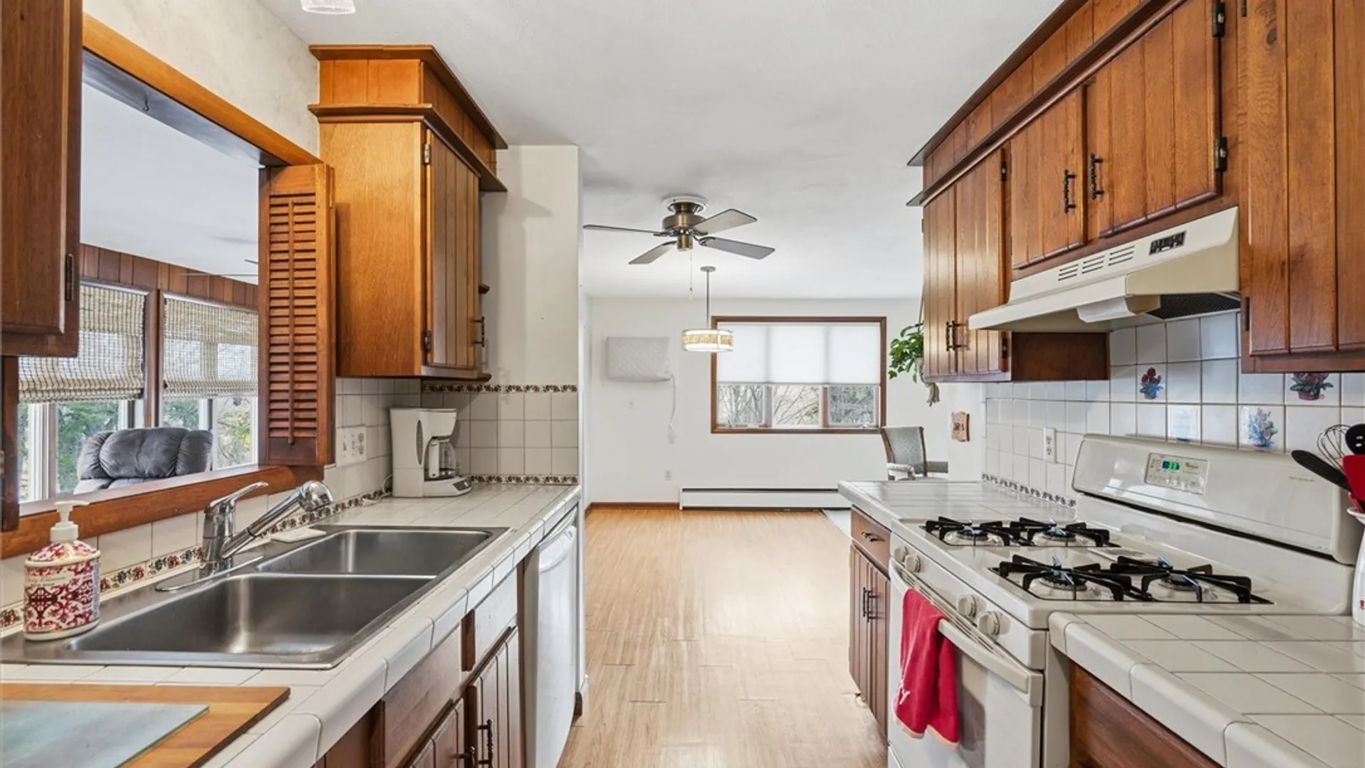 Property at 318 Case Street, Geddes, NY 13209 15