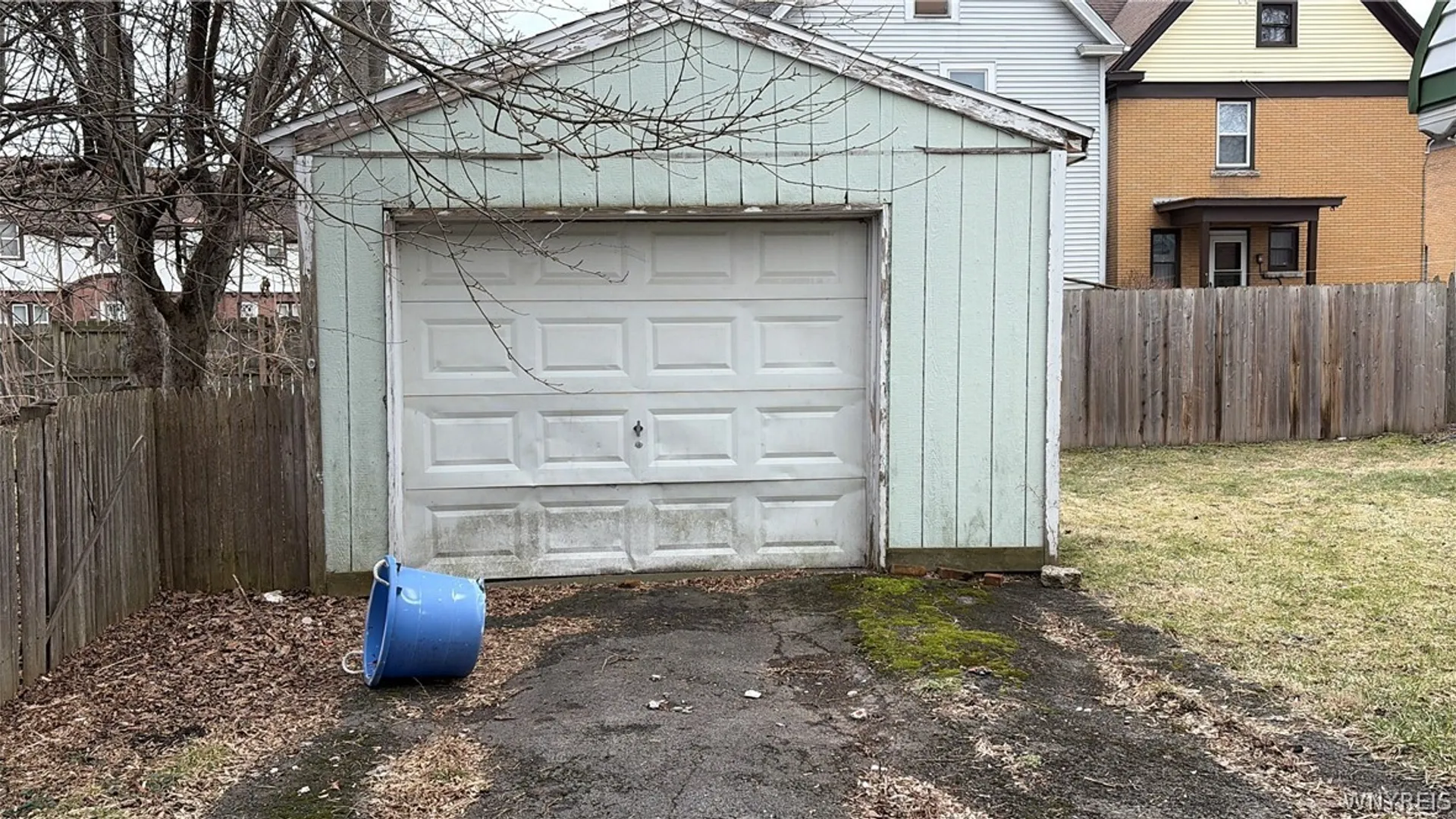 Property at 1323 Niagara Avenue, Niagara Falls, NY 14305 4