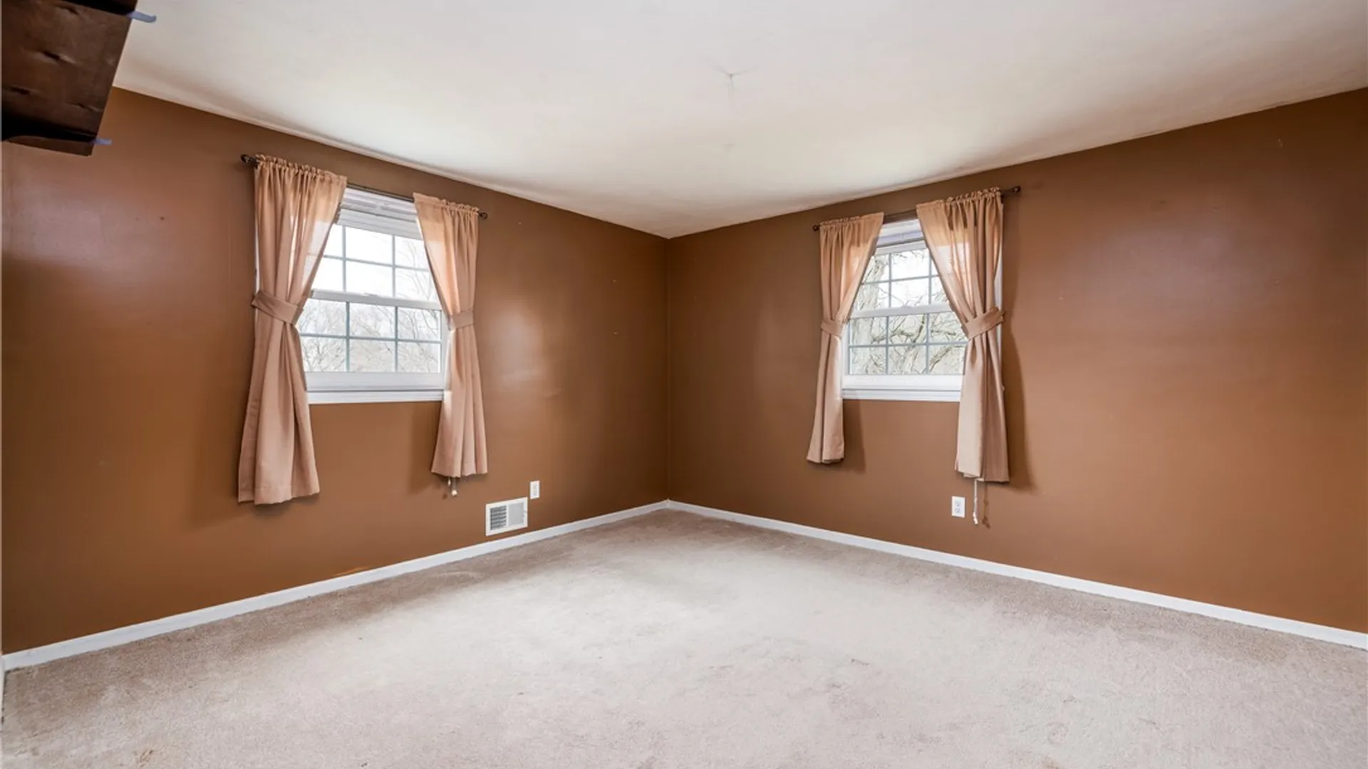 Property at 26 Drumlin Drive, Macedon, NY 14502 21