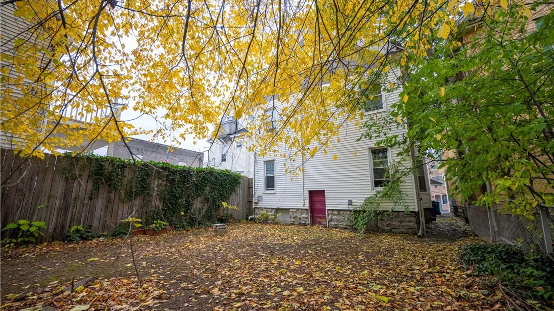 Property at 1094 Elmwood Avenue, Buffalo, NY 14222 34