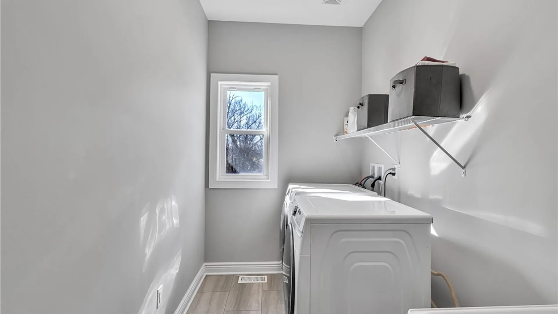 Property at 8961 Willyoungs Overlook, Clarence, NY 14031 27