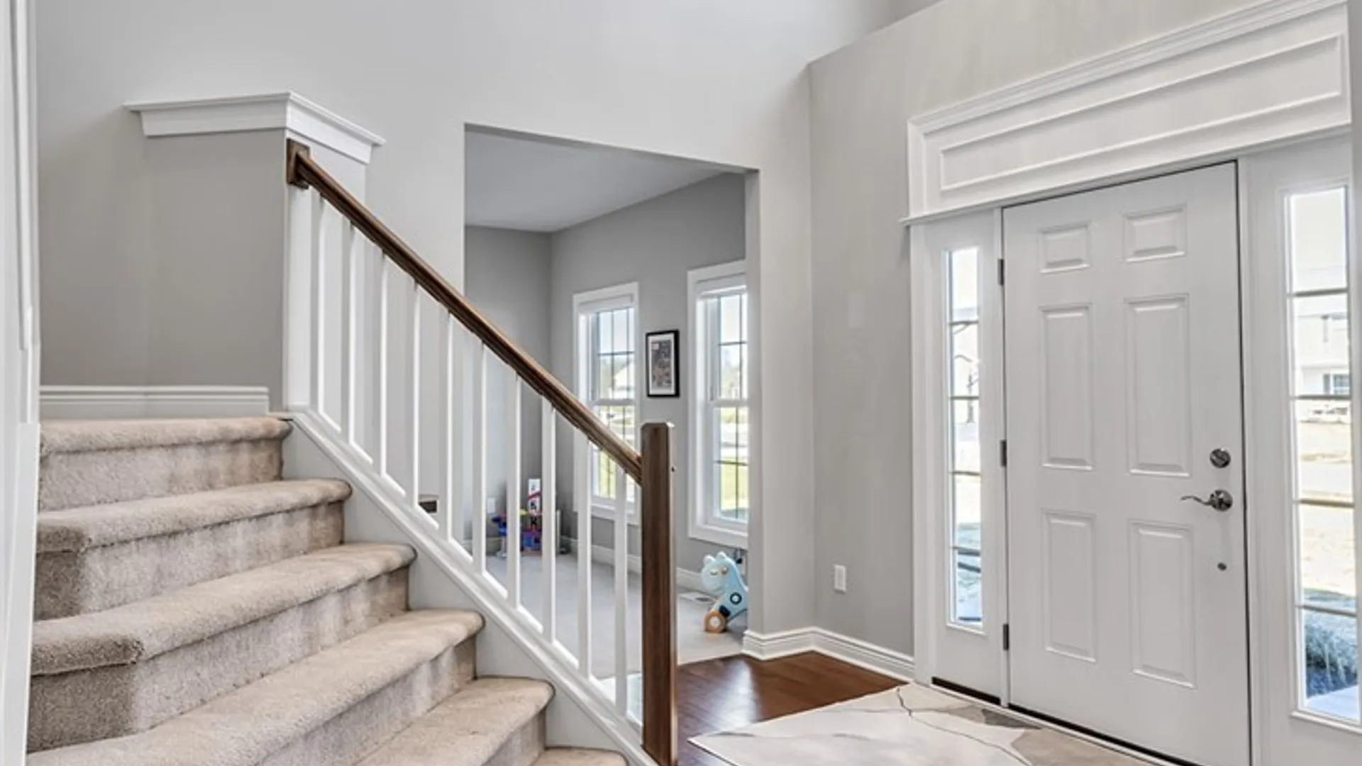 Property at 8961 Willyoungs Overlook, Clarence, NY 14031 3