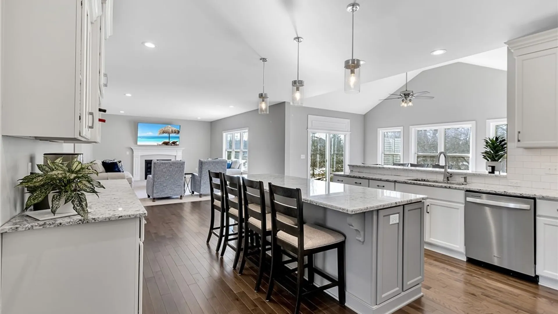 Property at 8961 Willyoungs Overlook, Clarence, NY 14031 7
