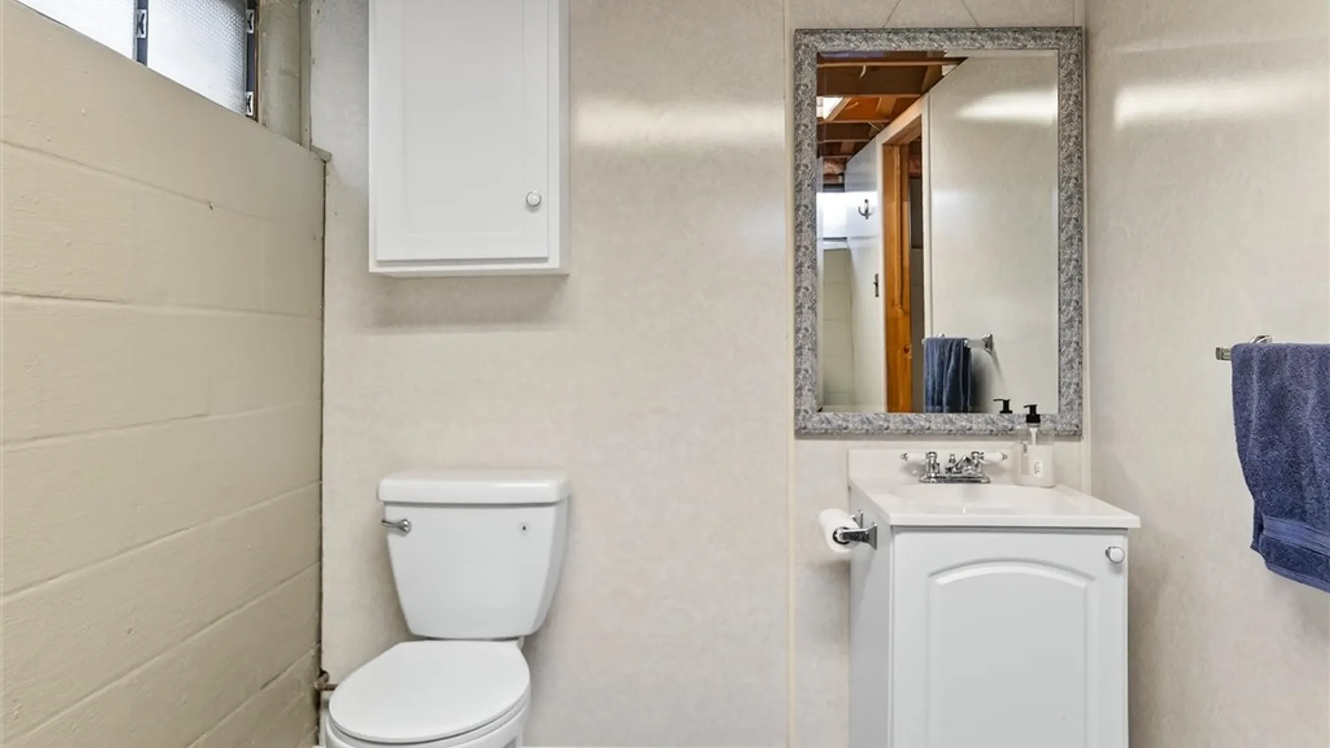 Property at 118 Courtly Circle, Greece, NY 14615 42