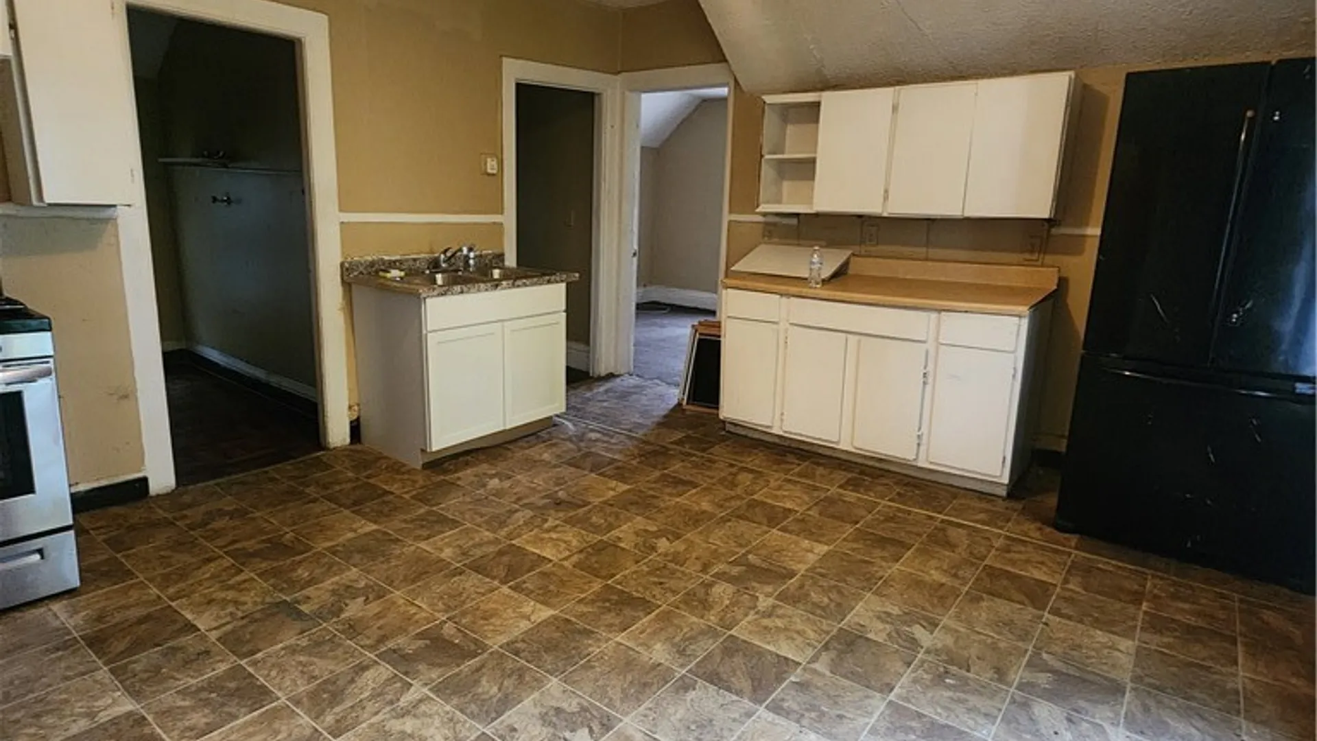 Property at 2 Hollister Street, Rochester, NY 14605 2