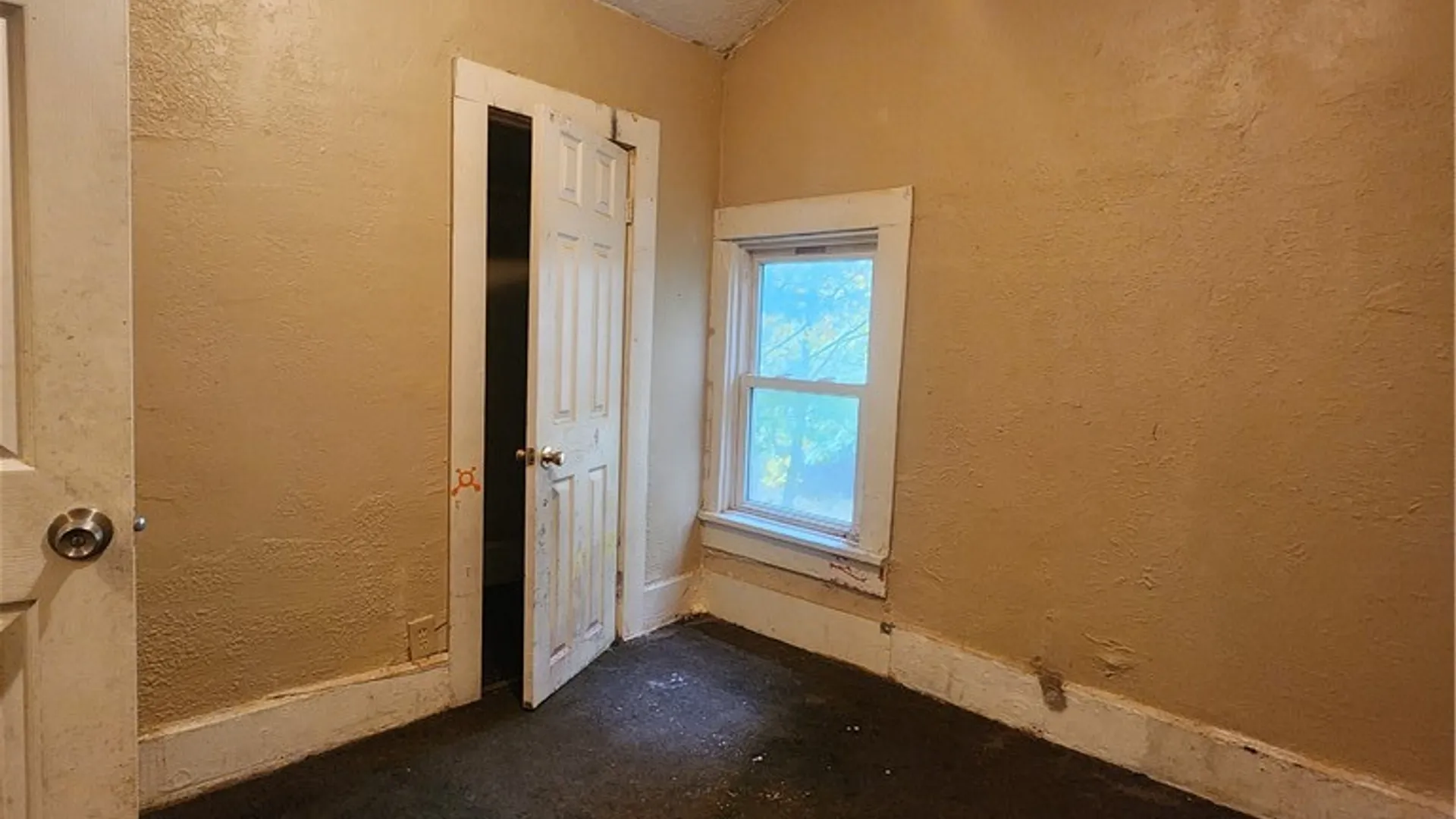 Property at 2 Hollister Street, Rochester, NY 14605 8