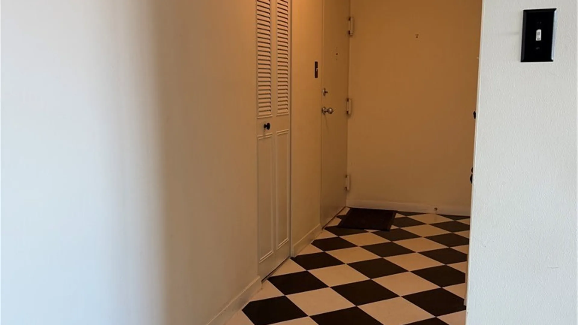 Property at 1088 Delaware Avenue, Buffalo, NY 14209 4