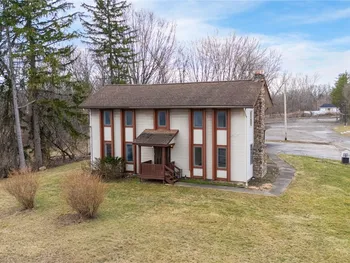 Property at 248 State Route 31, Macedon, NY 14502