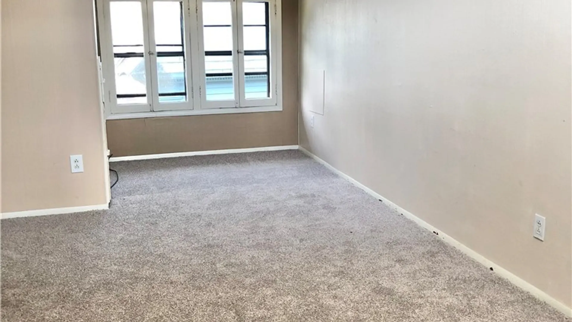 Property at 83 Norwood Avenue, Buffalo, NY 14222 4