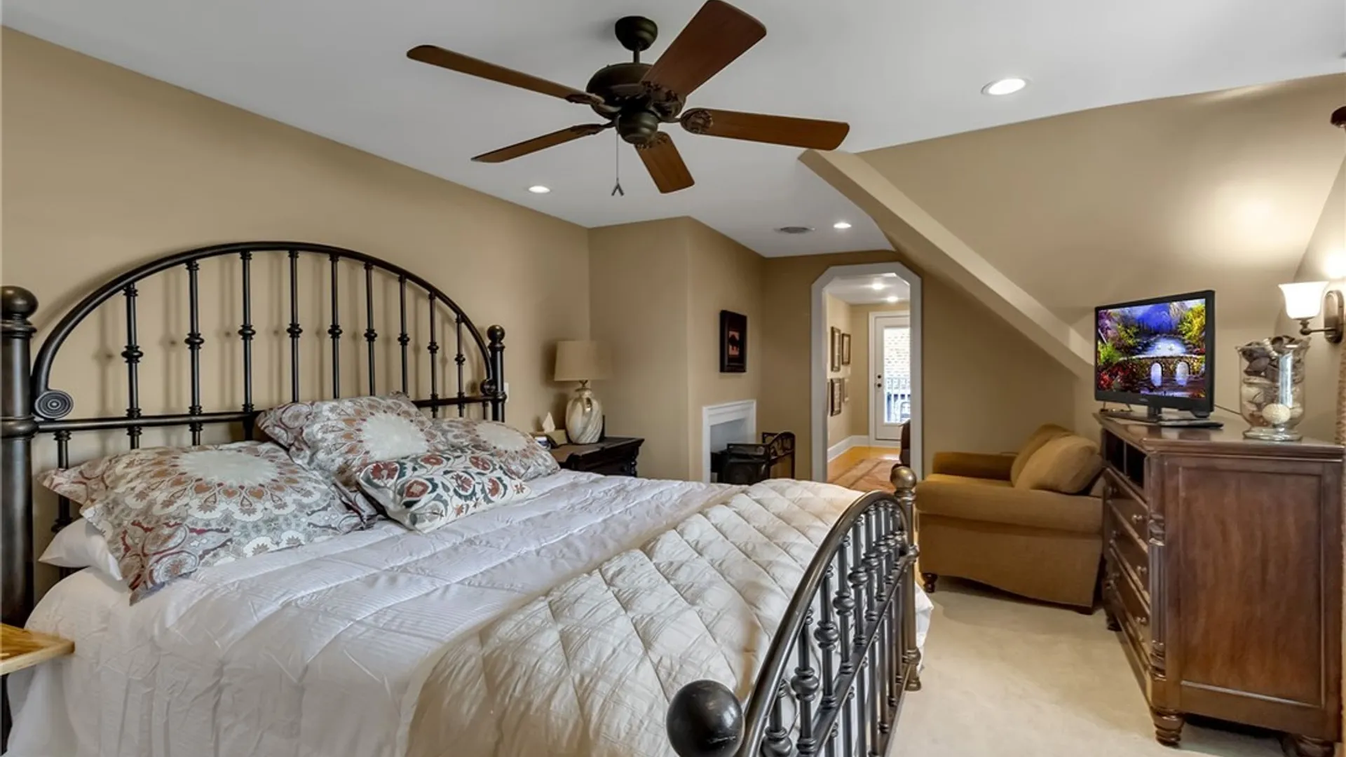 Property at 7110 Lake Shore Road, Evans, NY 14047 29