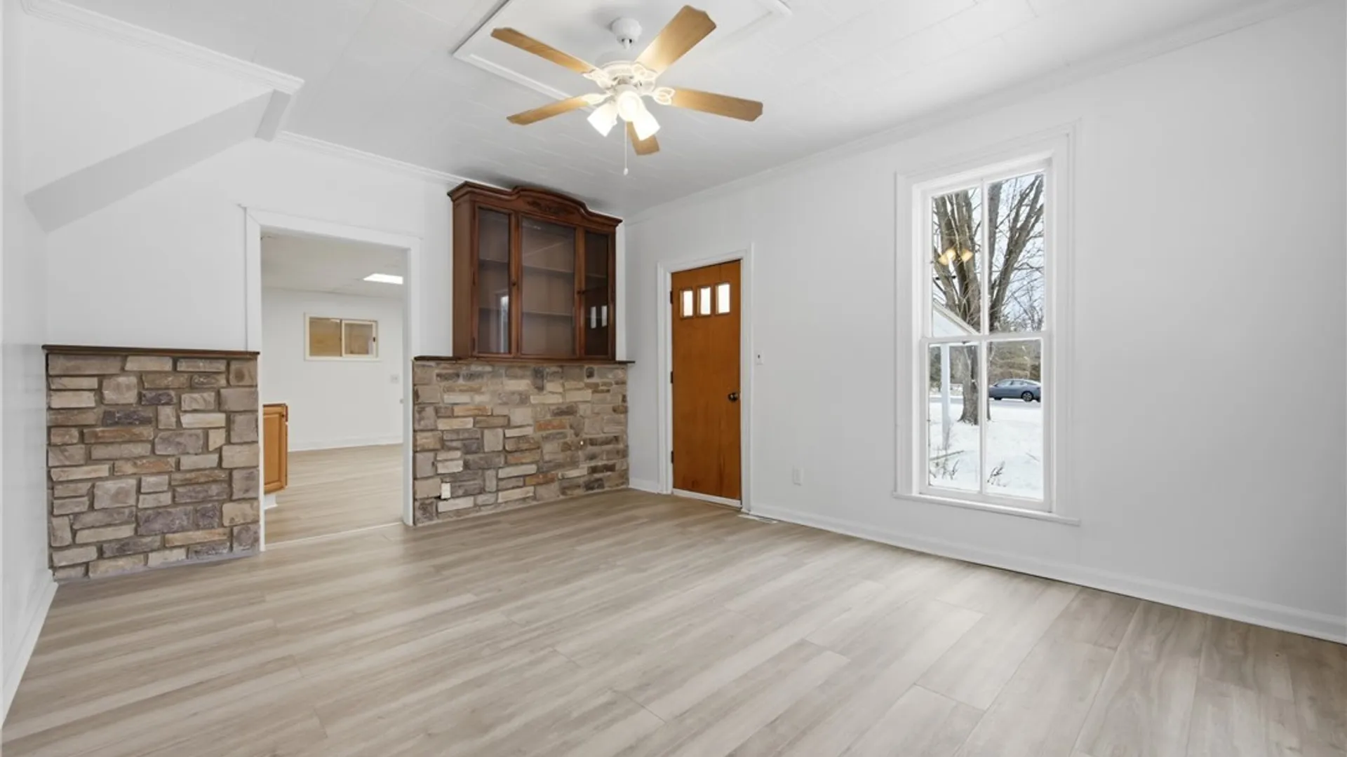 Property at 6043 Old Niagara Road, Lockport Town, NY 14094 16