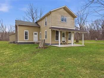 Property at 6043 Old Niagara Road, Lockport Town, NY 14094