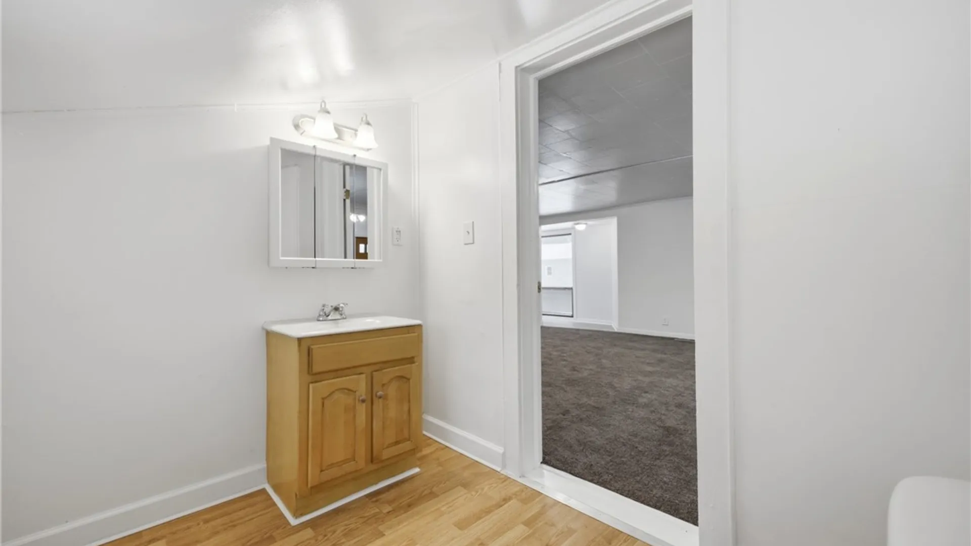 Property at 6043 Old Niagara Road, Lockport Town, NY 14094 26