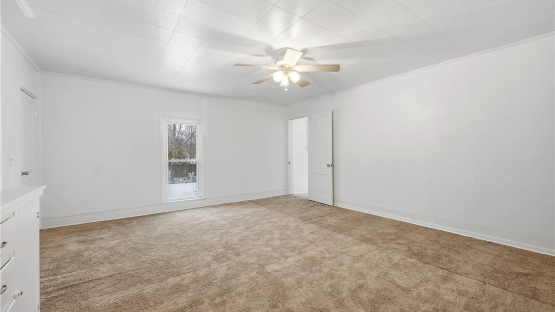 Property at 6043 Old Niagara Road, Lockport Town, NY 14094 30