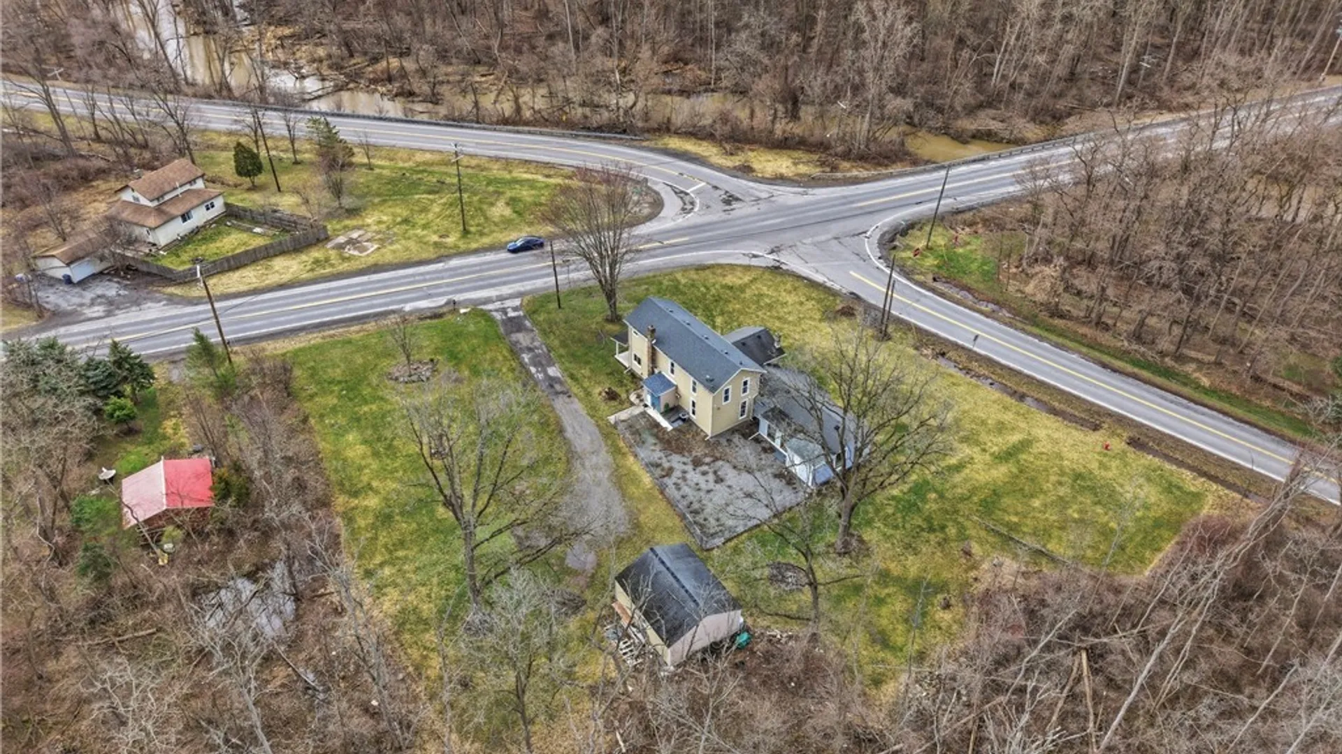 Property at 6043 Old Niagara Road, Lockport Town, NY 14094 42