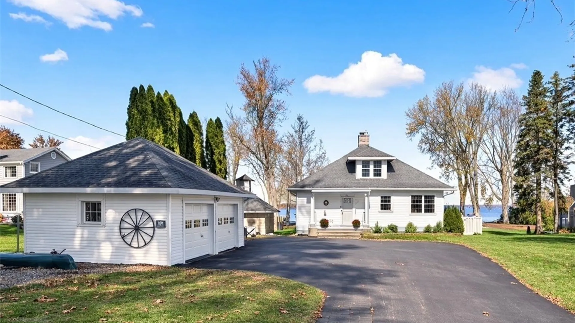 Property at 7171 Lakeshore Road, Cicero, NY 13030 3