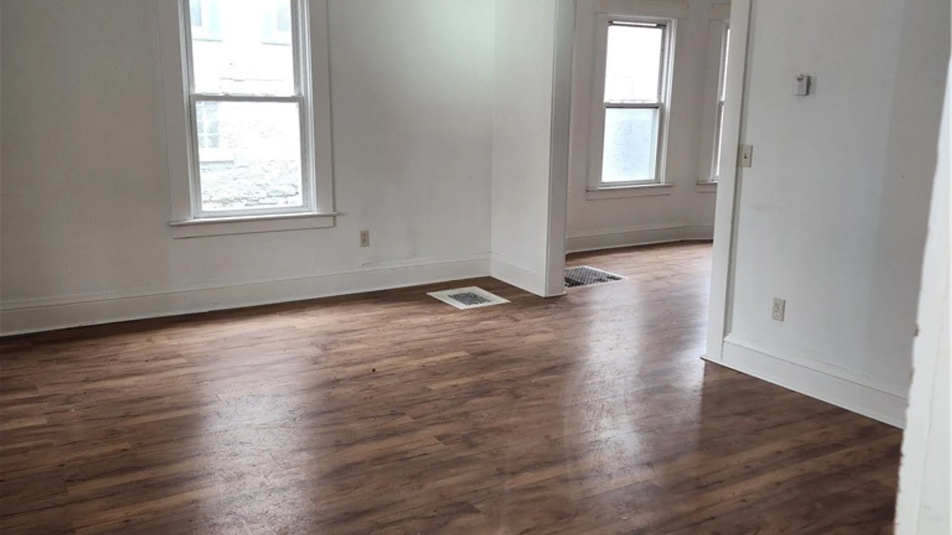 Property at 510 Hickory Street, Syracuse, NY 13203 5