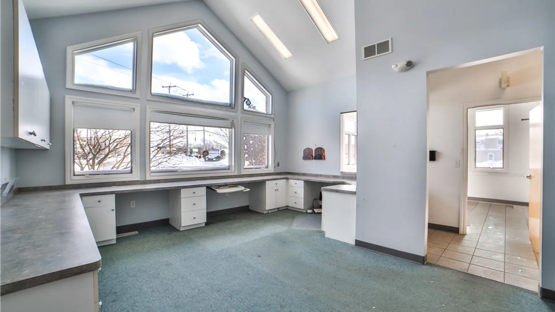 Property at 4600 Military Road, Niagara, NY 14305 15