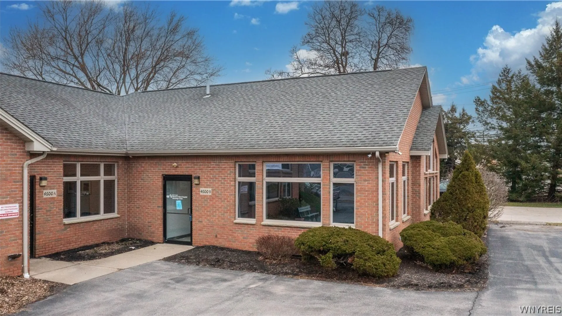 Property at 4600 Military Road, Niagara, NY 14305 3