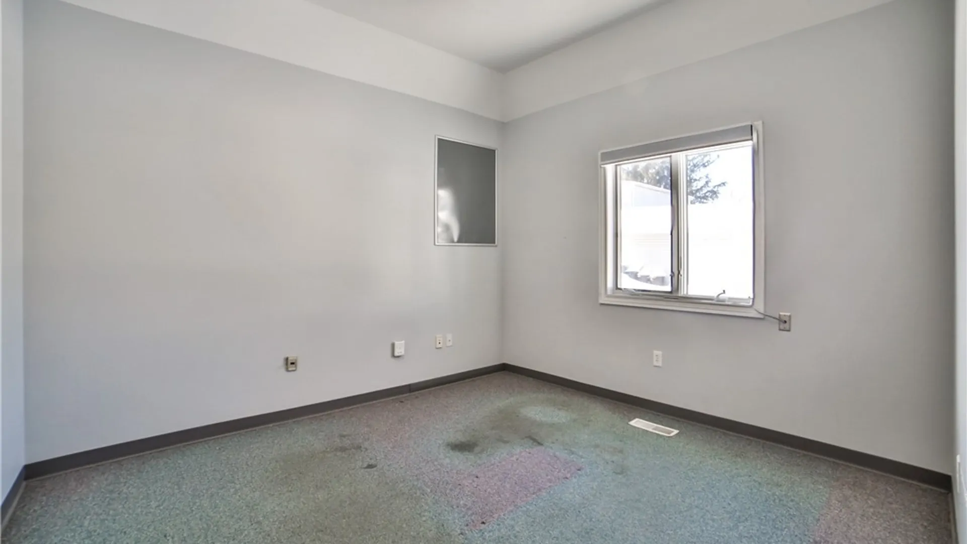 Property at 4600 Military Road, Niagara, NY 14305 35