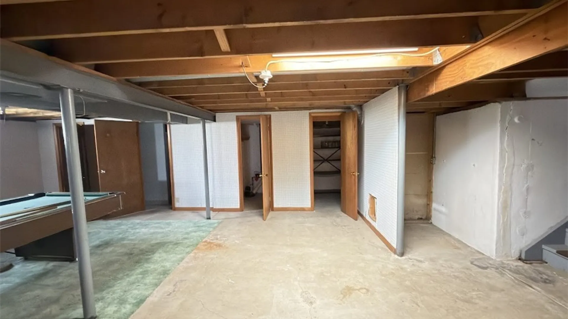 Property at 104 Bradwood Road, West Seneca, NY 14224 25