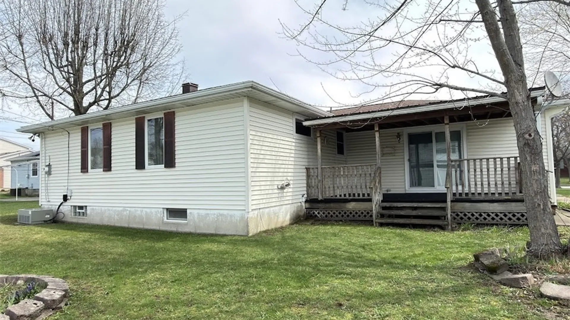 Property at 104 Bradwood Road, West Seneca, NY 14224 3