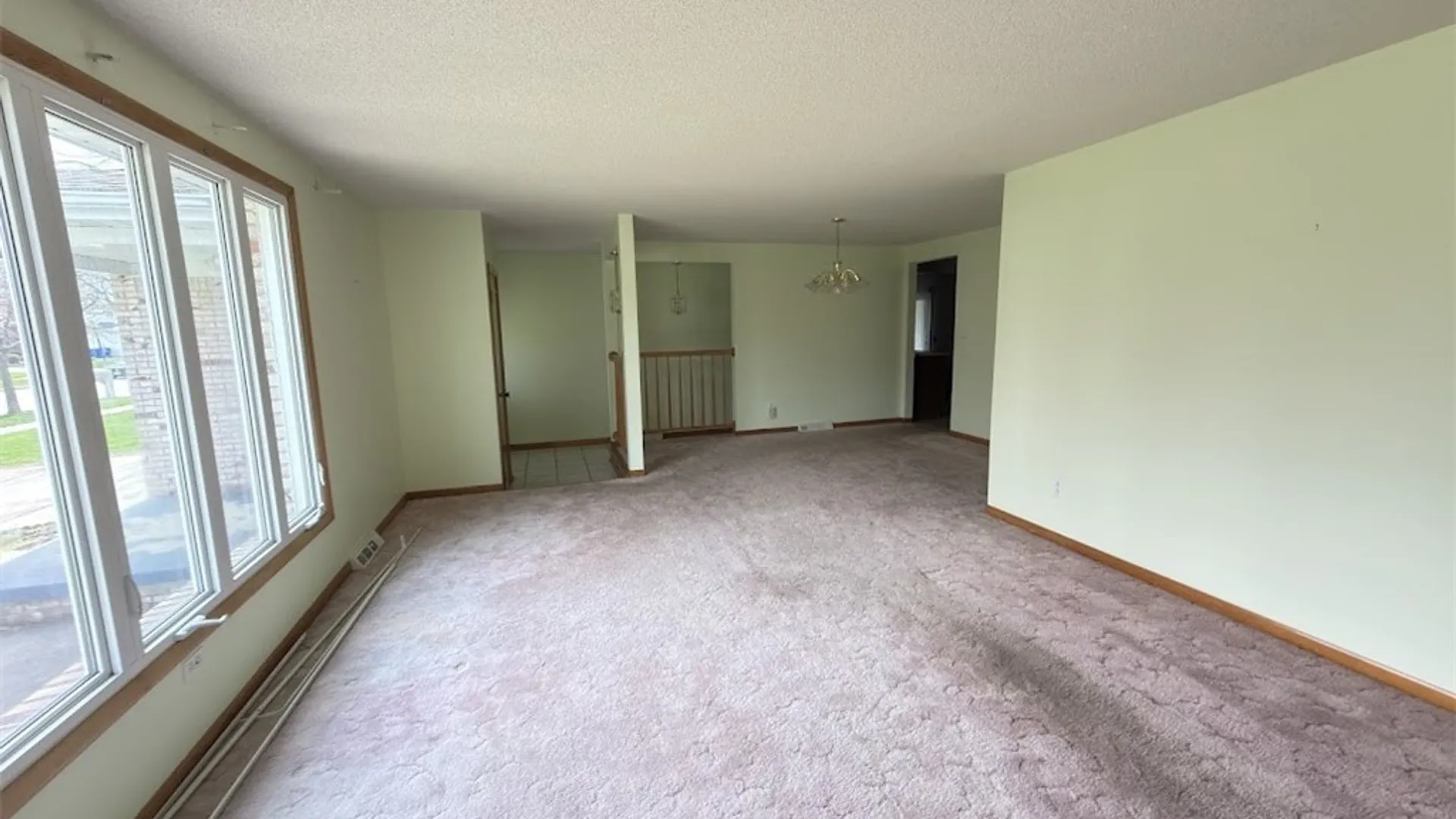 Property at 104 Bradwood Road, West Seneca, NY 14224 7