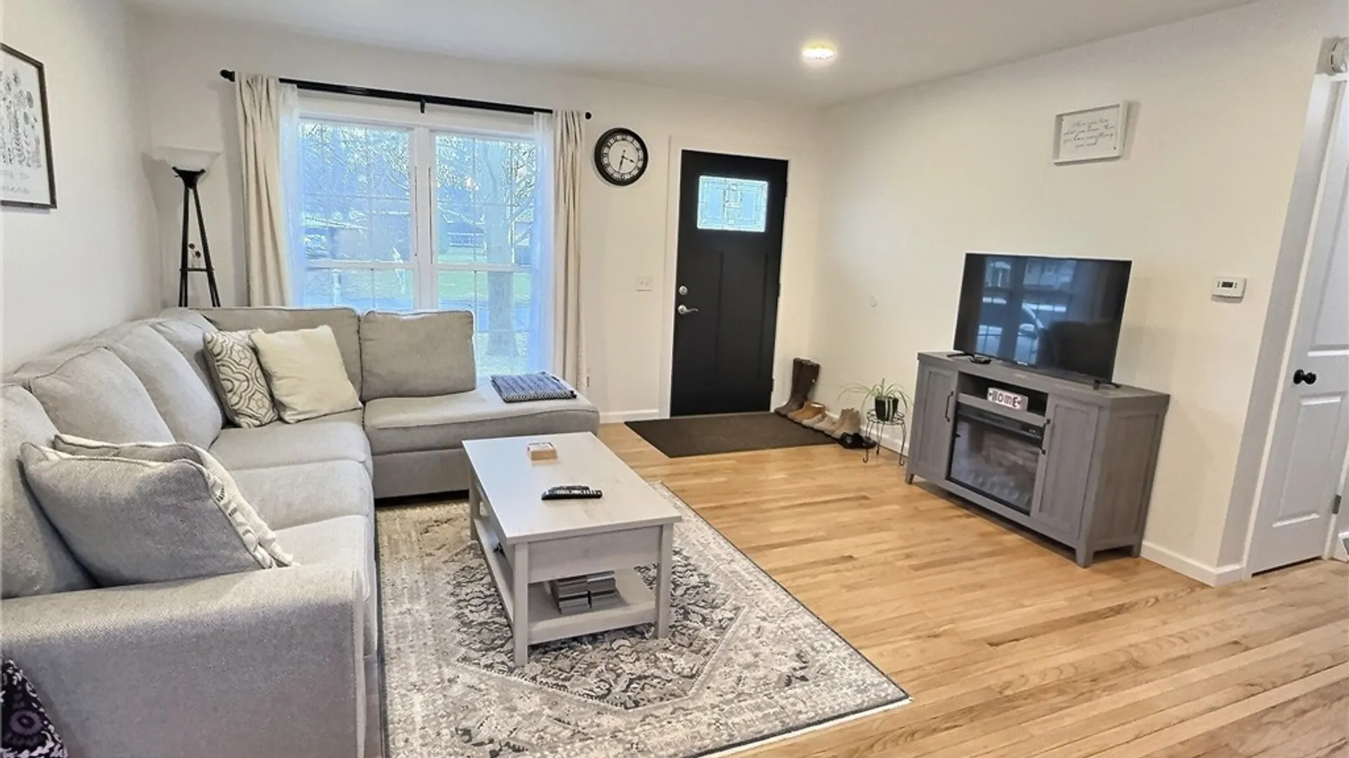 Property at 817 Lamont Cir, Cortlandville, NY 13045 13