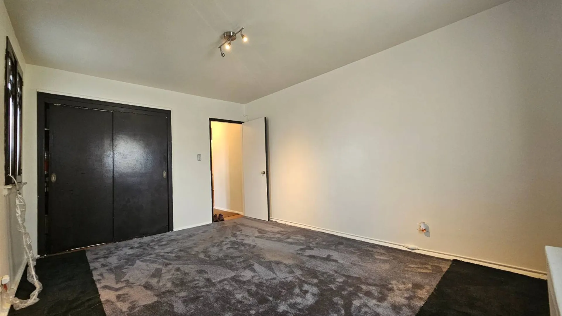 Property at 87-56 Francis Lewis Blvd, Queens Village, NY 11427 9