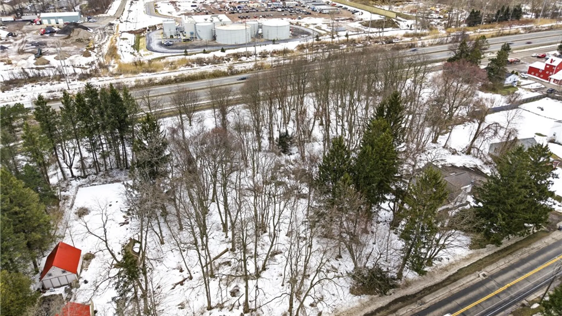Property at 1822 Ridge Road, Webster, NY 14580 5