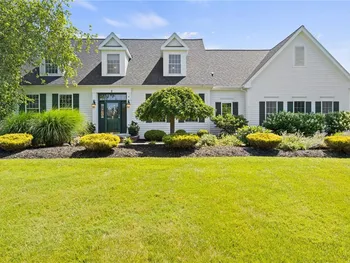Property at 2 Esker Rise, Victor, NY 14564