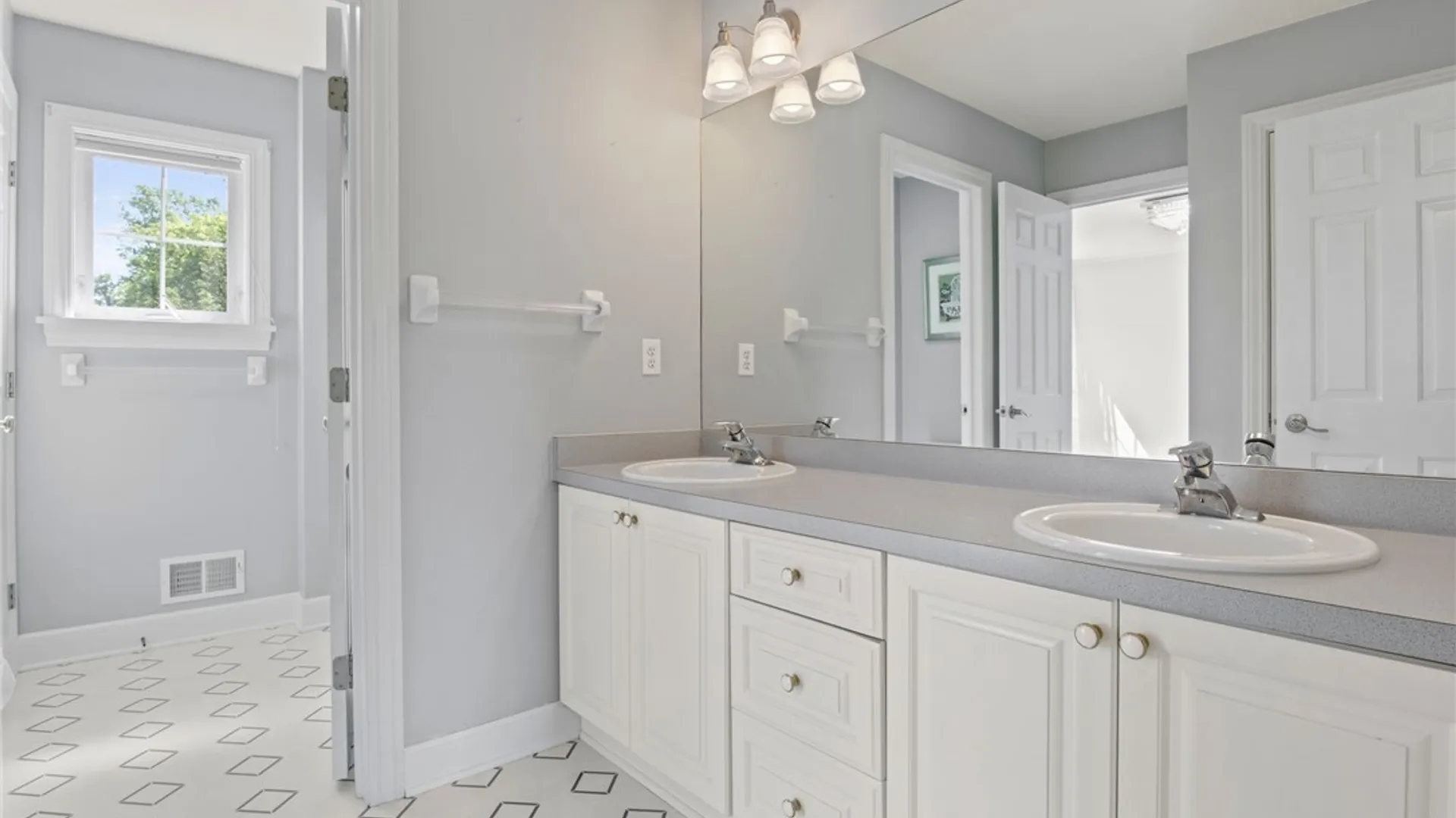 Property at 2 Esker Rise, Victor, NY 14564 30