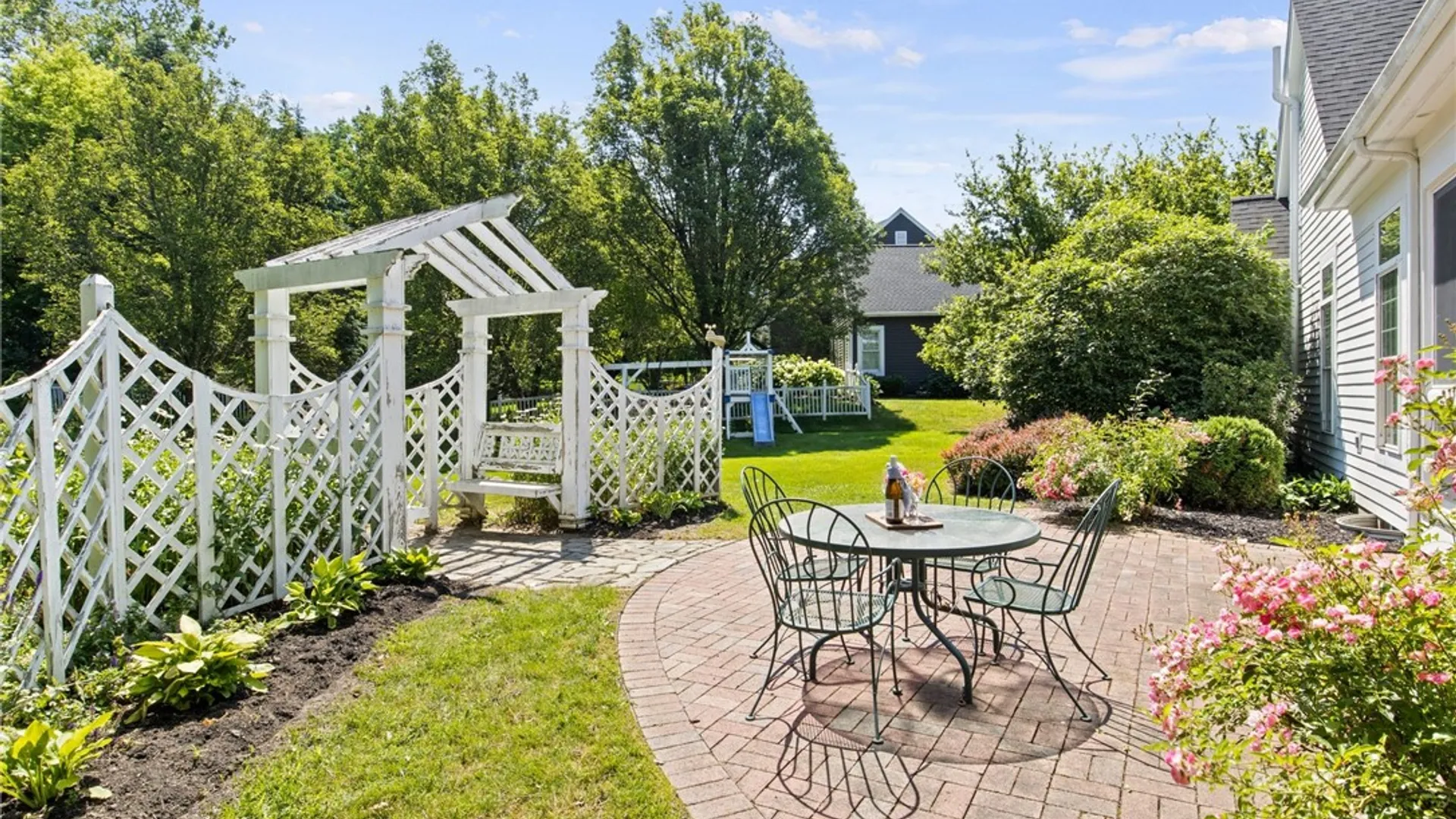 Property at 2 Esker Rise, Victor, NY 14564 39