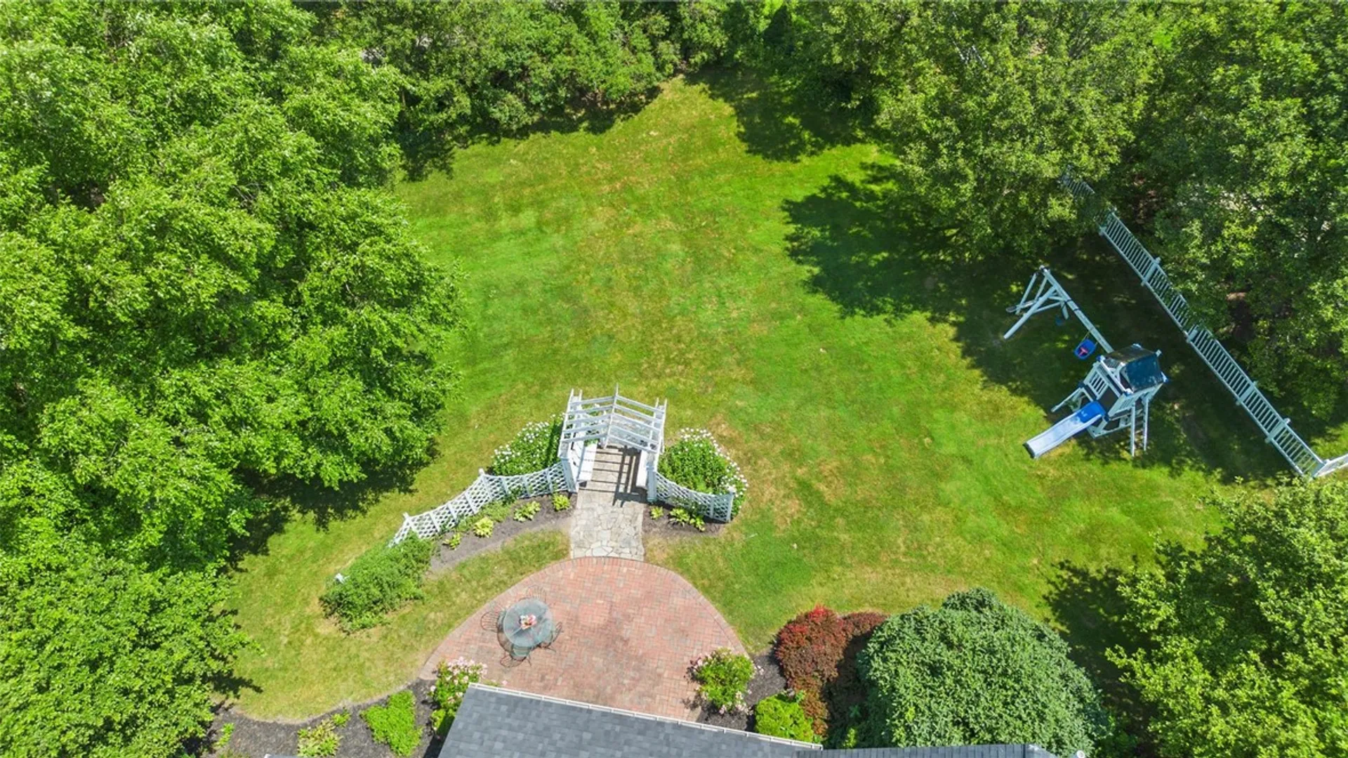 Property at 2 Esker Rise, Victor, NY 14564 42