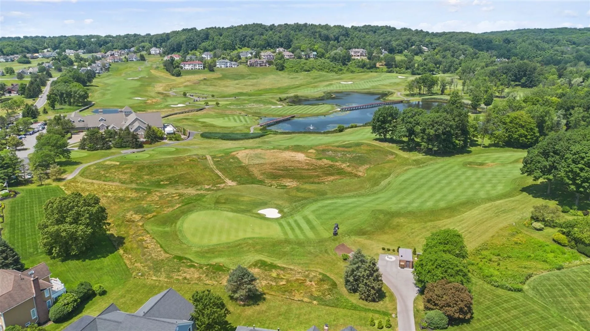 Property at 2 Esker Rise, Victor, NY 14564 46